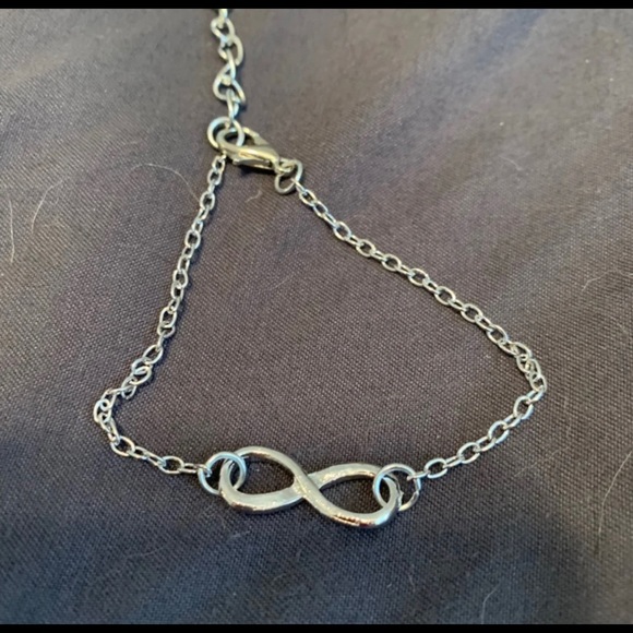 Elegant Infinity Bracelets - Picture 3 of 4
